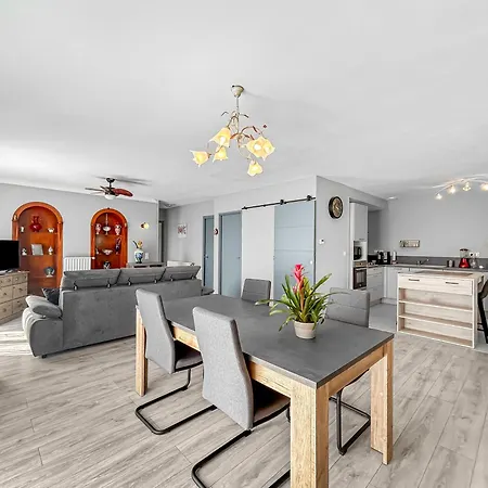 Escapade A La Paisible