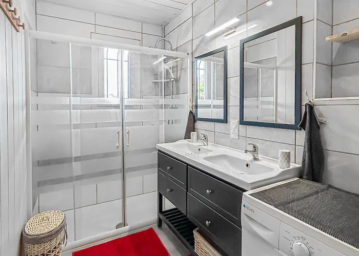 Escapade A La Paisible