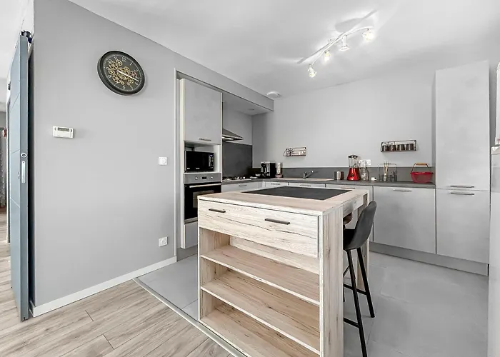 Escapade A La Paisible