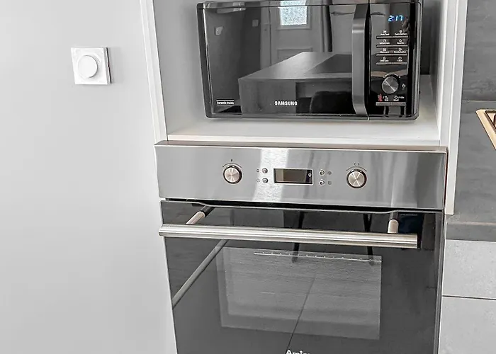 Escapade A La Paisible Lodève