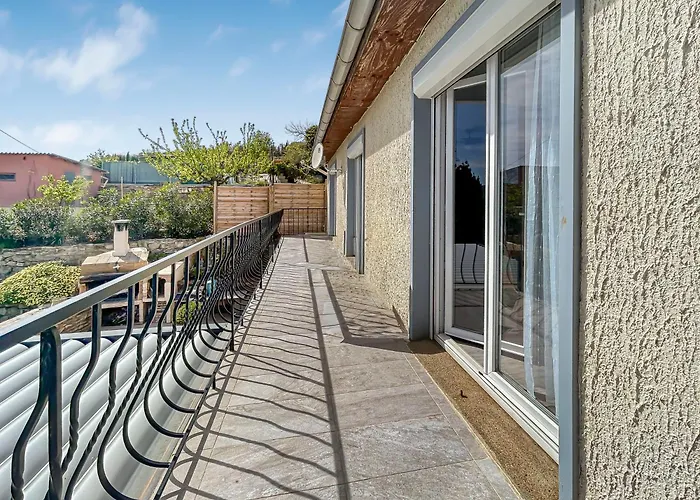 Escapade A La Paisible Lodève